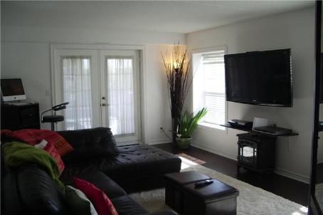 113 - 2035 Appleby Line, Condo with 2 bedrooms, 2 bathrooms and 1 parking in Burlington ON | Image 2