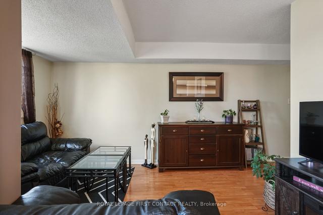 4 - 237 Ferndale Dr S, Townhouse with 2 bedrooms, 1 bathrooms and 1 parking in Barrie ON | Image 11