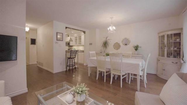 79 Chalfield Lane, House detached with 3 bedrooms, 2 bathrooms and 3 parking in Mississauga ON | Image 4