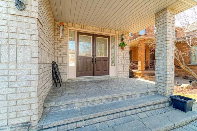 74 Summer Valley Dr, House detached with 4 bedrooms, 4 bathrooms and 6 parking in Brampton ON | Image 22