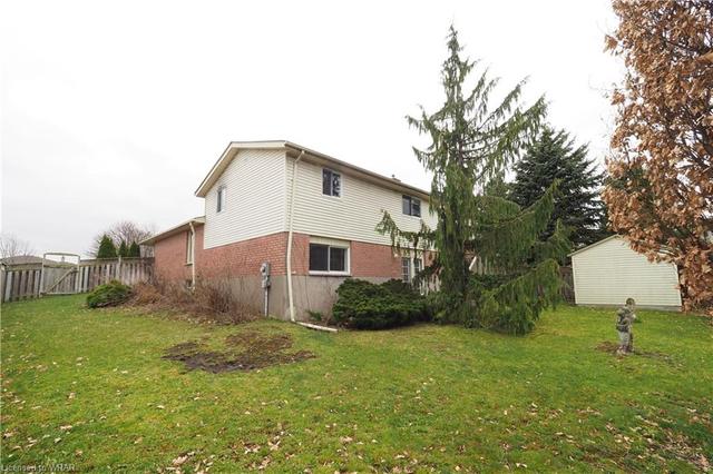 470 Thorndale Drive, House detached with 3 bedrooms, 2 bathrooms and 4 parking in Waterloo ON | Image 17