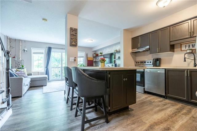 11 - 124 Gosling Gardens, House attached with 3 bedrooms, 2 bathrooms and 2 parking in Guelph ON | Image 7