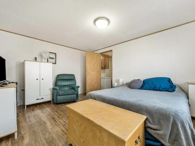 66 - 2715 Westside Drive W, Home with 3 bedrooms, 2 bathrooms and 2 parking in Lethbridge AB | Image 25