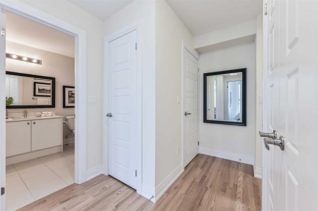 24 - 715 Lawrence Ave W, Townhouse with 2 bedrooms, 2 bathrooms and 1 parking in Toronto ON | Image 5