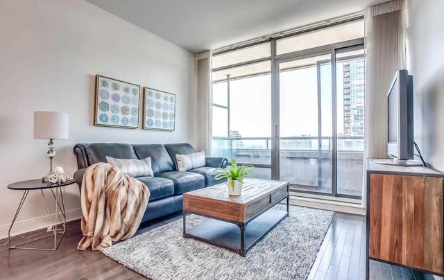 2604 - 18 Yorkville Ave, Condo with 1 bedrooms, 1 bathrooms and 1 parking in Toronto ON | Image 9