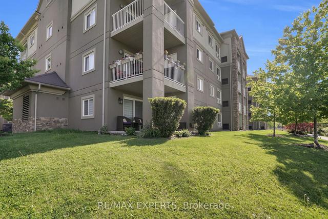 2110 - 6 Dayspring Circ, Condo with 2 bedrooms, 2 bathrooms and 1 parking in Brampton ON | Image 3