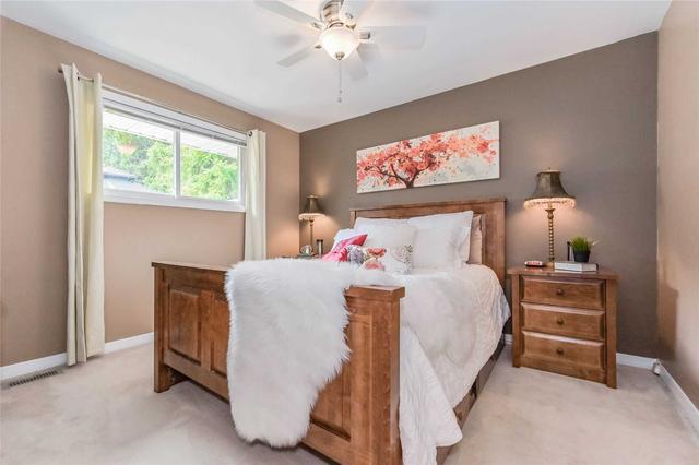 725 Guelph St, House detached with 2 bedrooms, 2 bathrooms and 6 parking in Centre Wellington ON | Image 8
