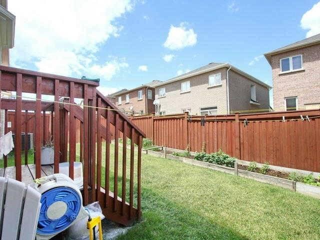 23 Moldovan Dr, House detached with 4 bedrooms, 3 bathrooms and 4 parking in Brampton ON | Image 16