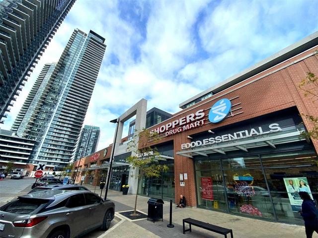 502 - 2212 Lake Shore Blvd W, Condo with 1 bedrooms, 1 bathrooms and 1 parking in Toronto ON | Image 2
