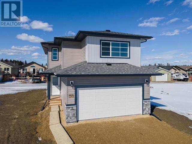4414 53 Street, House detached with 3 bedrooms, 2 bathrooms and 4 parking in Rocky Mountain House AB | Image 1