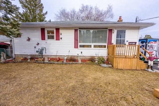 35 South Park St, House detached with 2 bedrooms, 3 bathrooms and 4 parking in Quinte West ON | Image 1