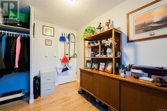 2 - 1074 Old Victoria Rd, House other with 2 bedrooms, 1 bathrooms and 1 parking in Nanaimo BC | Image 39