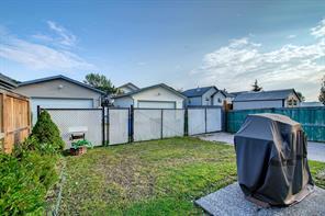 80 Coverton Close Ne, House detached with 3 bedrooms, 2 bathrooms and 2 parking in Calgary AB | Image 39