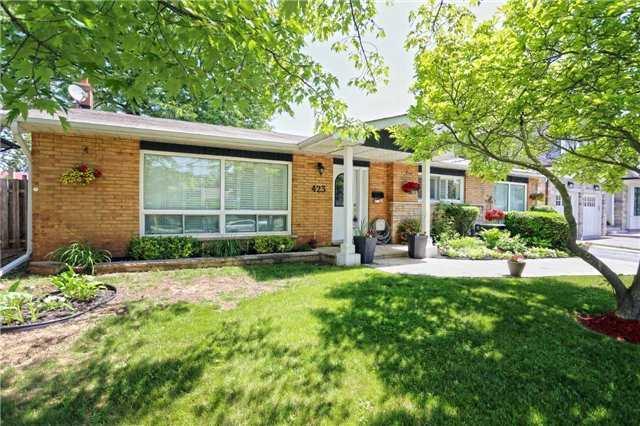 423 Scarsdale Cres, House detached with 3 bedrooms, 2 bathrooms and 4 parking in Oakville ON | Image 3