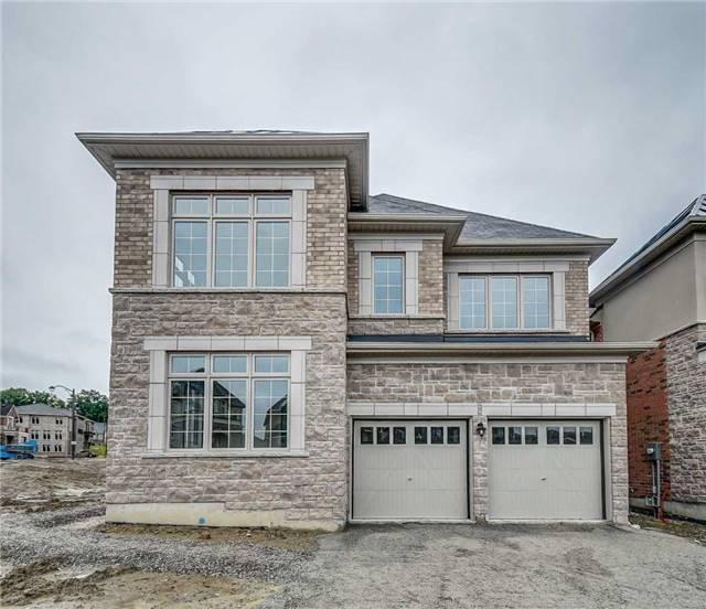 8 Forest Edge Cres, House detached with 4 bedrooms, 4 bathrooms and 2 parking in East Gwillimbury ON | Image 2