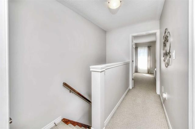 8 Hyde Park Mews, Condo with 2 bedrooms, 3 bathrooms and 1 parking in Kitchener ON | Image 11