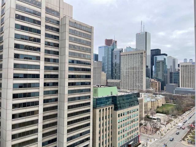 1710 - 426 University Ave, Condo with 1 bedrooms, 1 bathrooms and 0 parking in Toronto ON | Image 14