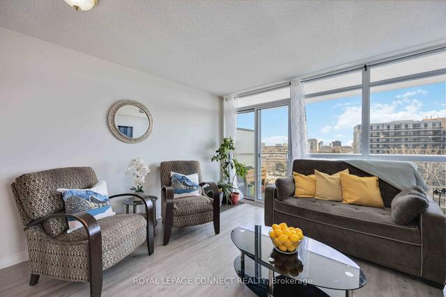 711 - 33 Singer Crt, Condo with 2 bedrooms, 2 bathrooms and 1 parking in Toronto ON | Image 3