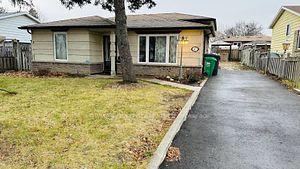 47 Rutherford Rd N, House detached with 3 bedrooms, 1 bathrooms and 4 parking in Brampton ON | Image 1