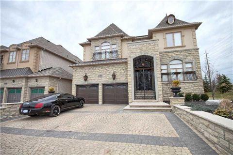 2494 Meadowridge Dr, House detached with 5 bedrooms, 5 bathrooms and 5 parking in Oakville ON | Image 1