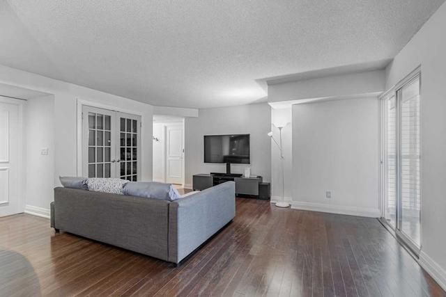 602 - 2737 Keele St, Condo with 2 bedrooms, 2 bathrooms and 1 parking in Toronto ON | Image 6