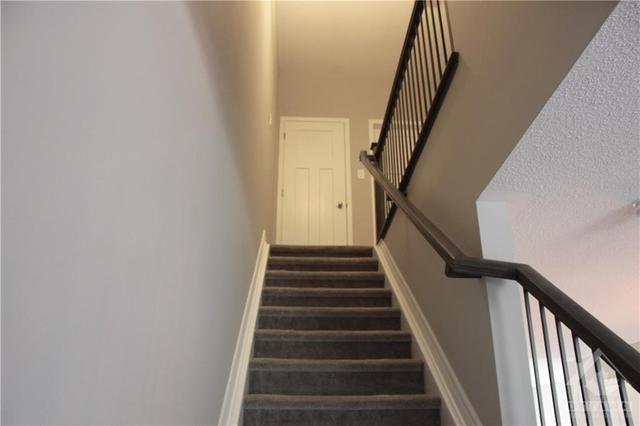 636 Danaca Private, House attached with 2 bedrooms, 3 bathrooms and 1 parking in Ottawa ON | Image 15