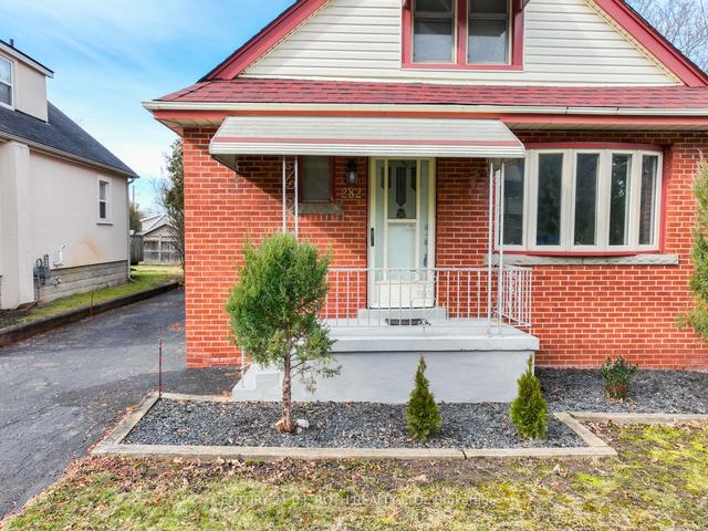 282 Broadway Ave, House detached with 5 bedrooms, 3 bathrooms and 4 parking in Hamilton ON | Image 12