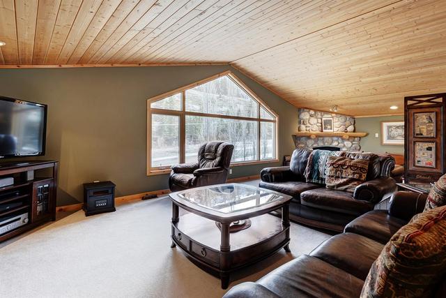 163 Cougar Point Road, House detached with 4 bedrooms, 2 bathrooms and 4 parking in Kananaskis AB | Image 4