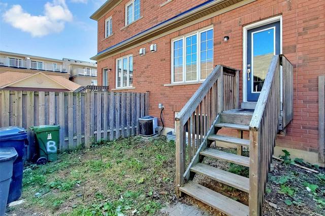 7 Boot Terr, House semidetached with 4 bedrooms, 5 bathrooms and 2 parking in Toronto ON | Image 31