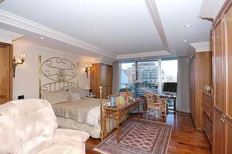 404 - 110 Bloor St W, Condo with 3 bedrooms, 4 bathrooms and 1 parking in Toronto ON | Image 7
