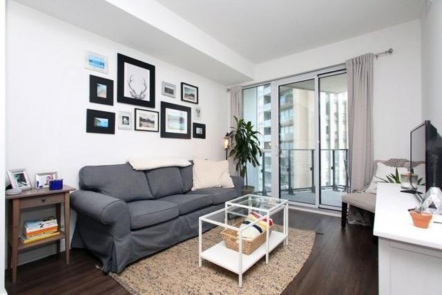 2106 - 10 Park Lawn Rd, Condo with 1 bedrooms, 1 bathrooms and 1 parking in Toronto ON | Image 16