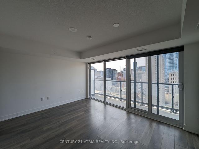 2112 - 89 Mcgill St, Condo with 1 bedrooms, 1 bathrooms and 0 parking in Toronto ON | Image 12