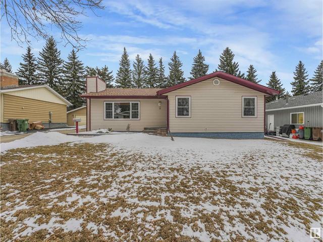 9 Bradburn Cr, House detached with 5 bedrooms, 1 bathrooms and 6 parking in St. Albert AB | Image 34