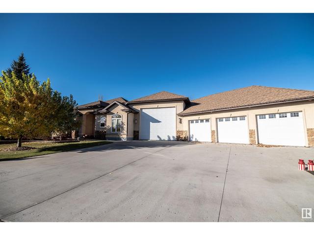 1 Huntington Dr, House detached with 5 bedrooms, 3 bathrooms and 8 parking in Spruce Grove AB | Image 1