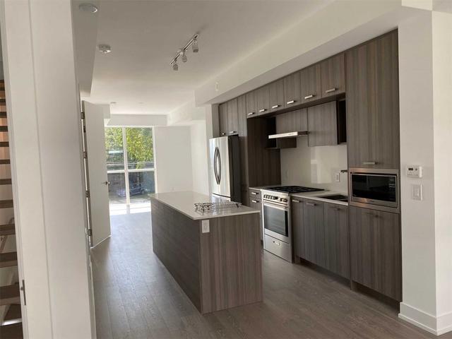th6 - 1331 Queen St E, Townhouse with 4 bedrooms, 3 bathrooms and 1 parking in Toronto ON | Image 8