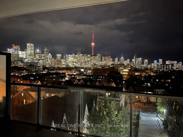 710 - 297 College St, Condo with 2 bedrooms, 2 bathrooms and 0 parking in Toronto ON | Image 6