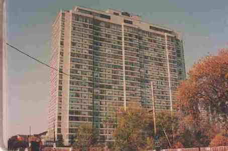 1709 - 55 Elm Dr, Condo with 2 bedrooms, 2 bathrooms and 2 parking in Mississauga ON | Image 1