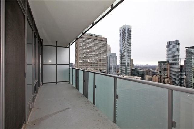 3001 - 1080 Bay St, Condo with 1 bedrooms, 1 bathrooms and 0 parking in Toronto ON | Image 1