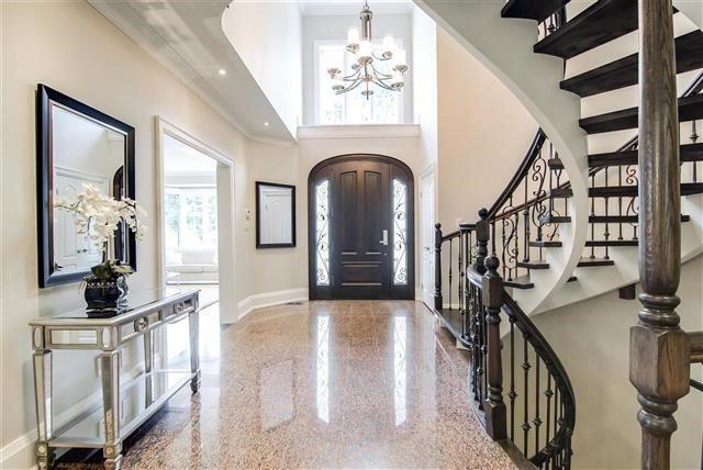 20 Winlock Park, House detached with 5 bedrooms, 6 bathrooms and 6 parking in Toronto ON | Image 3