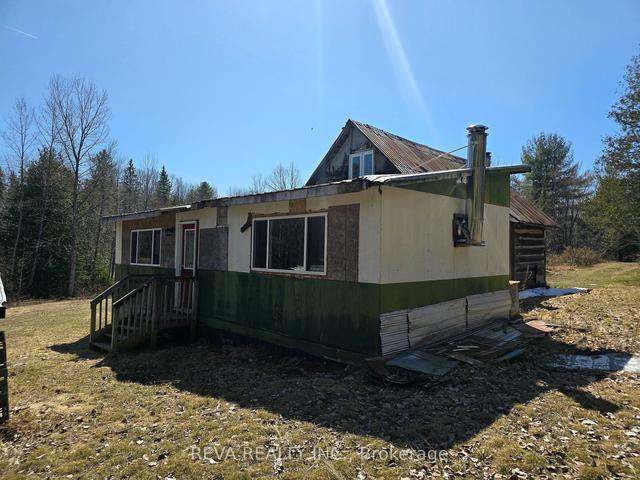 322 Lower Spruce Hedge Rd, House detached with 2 bedrooms, 0 bathrooms and 10 parking in Greater Madawaska ON | Image 4