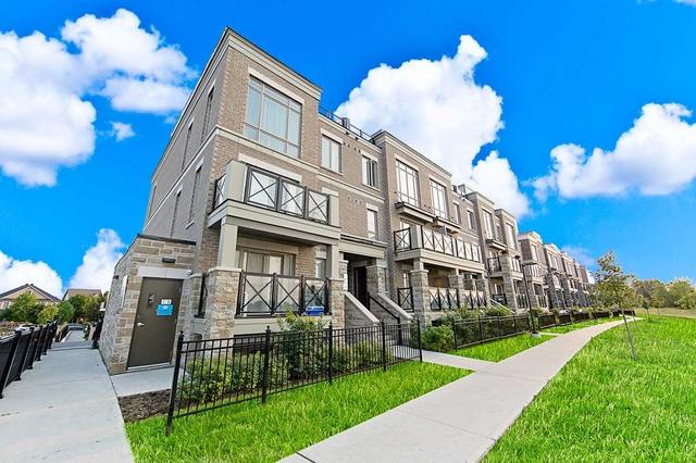 712 - 60 Dunsheath Way, Townhouse with 2 bedrooms, 2 bathrooms and 1 parking in Markham ON | Image 9