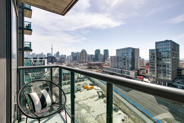 1208w - 36 Lisgar St, Condo with 2 bedrooms, 2 bathrooms and 1 parking in Toronto ON | Image 7
