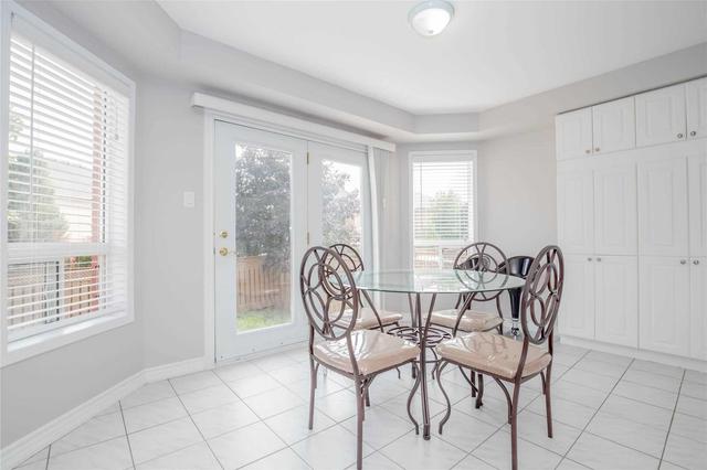 11 Southbend Dr, House detached with 5 bedrooms, 4 bathrooms and 6 parking in Brampton ON | Image 8