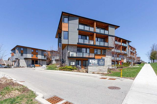 21 - 32 Arkell Rd, Condo with 2 bedrooms, 2 bathrooms and 2 parking in Guelph ON | Image 1