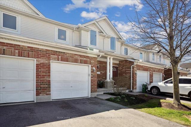 49 - 151 Clairfields Dr E, Townhouse with 3 bedrooms, 4 bathrooms and 2 parking in Guelph ON | Image 12