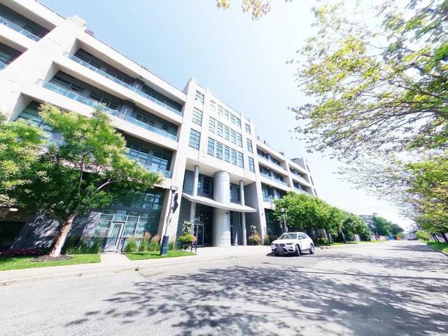 330 - 380 Macpherson Ave, Condo with 1 bedrooms, 1 bathrooms and 0 parking in Toronto ON | Image 1