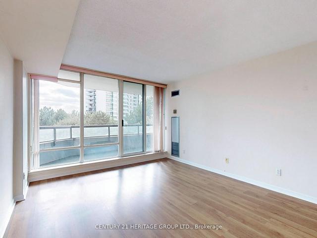 410 - 1131 Steeles Ave W, Condo with 2 bedrooms, 2 bathrooms and 1 parking in Toronto ON | Image 10