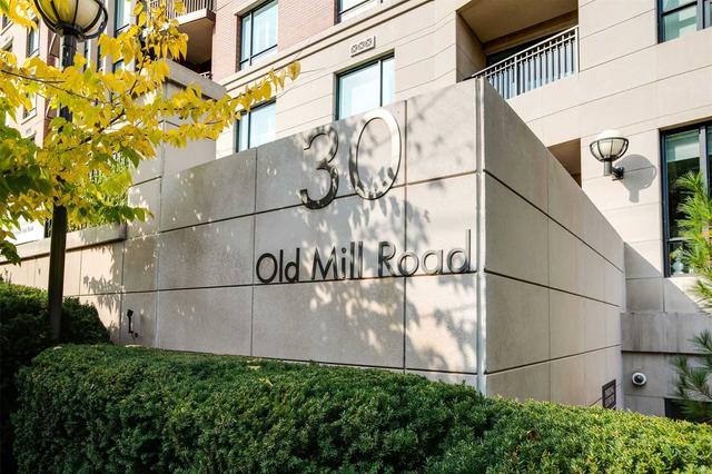 512 - 30 Old Mill Rd, Condo with 2 bedrooms, 2 bathrooms and 1 parking in Toronto ON | Image 12