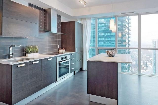 1802 - 9 Bogert Ave, Condo with 2 bedrooms, 2 bathrooms and 1 parking in Toronto ON | Image 26