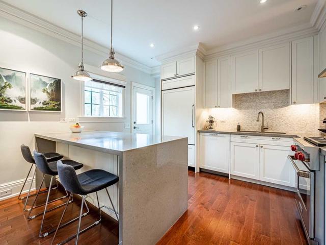 14 Ancroft Pl, Townhouse with 3 bedrooms, 3 bathrooms and 2 parking in Toronto ON | Image 8
